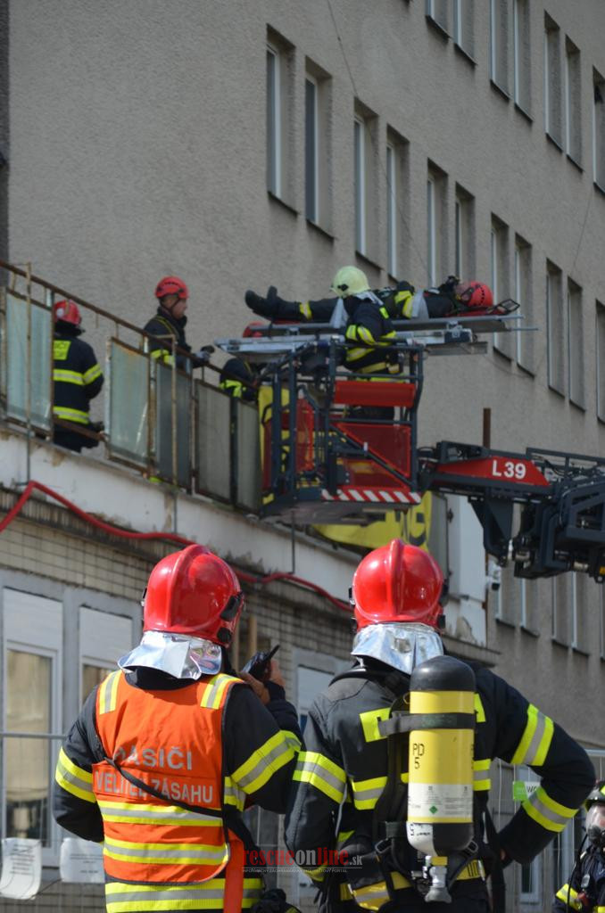 Prievidzskí si precvičili postupy pri likvidácii požiaru v Bojnickej nemocnici